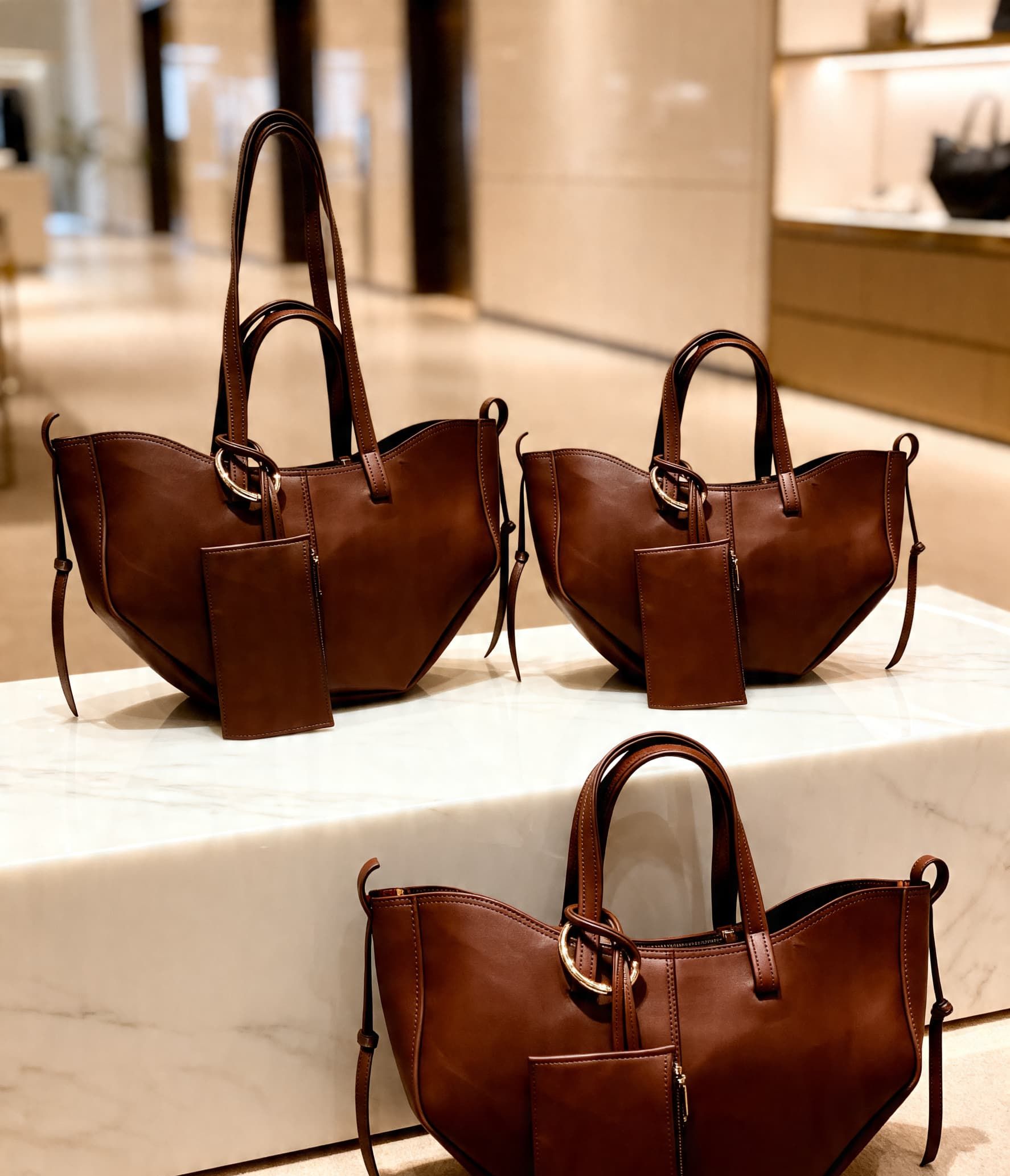 Mavialo Elite leather tote